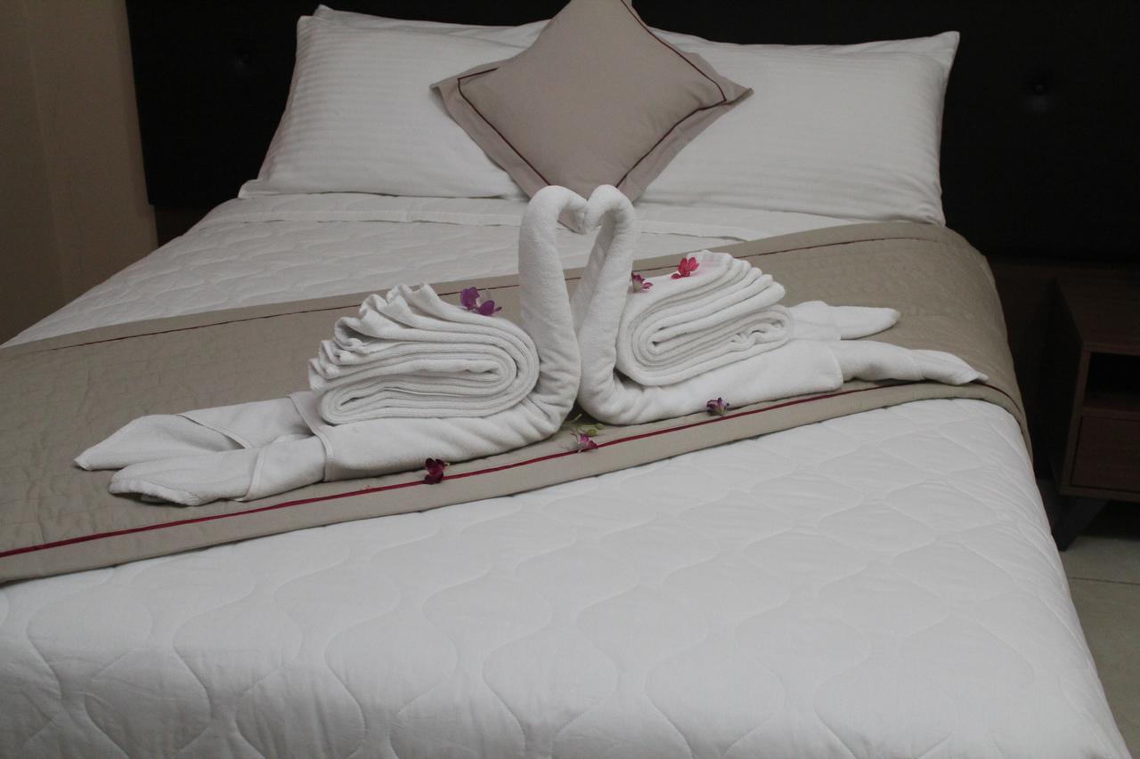 Murex Plaza Hotel & Suites Monrovia Eksteriør bilde