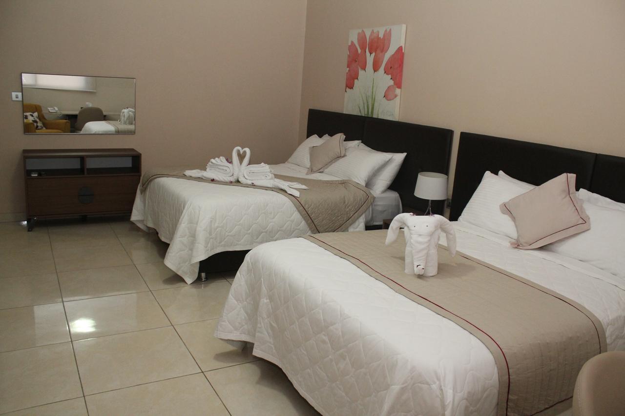 Murex Plaza Hotel & Suites Monrovia Eksteriør bilde
